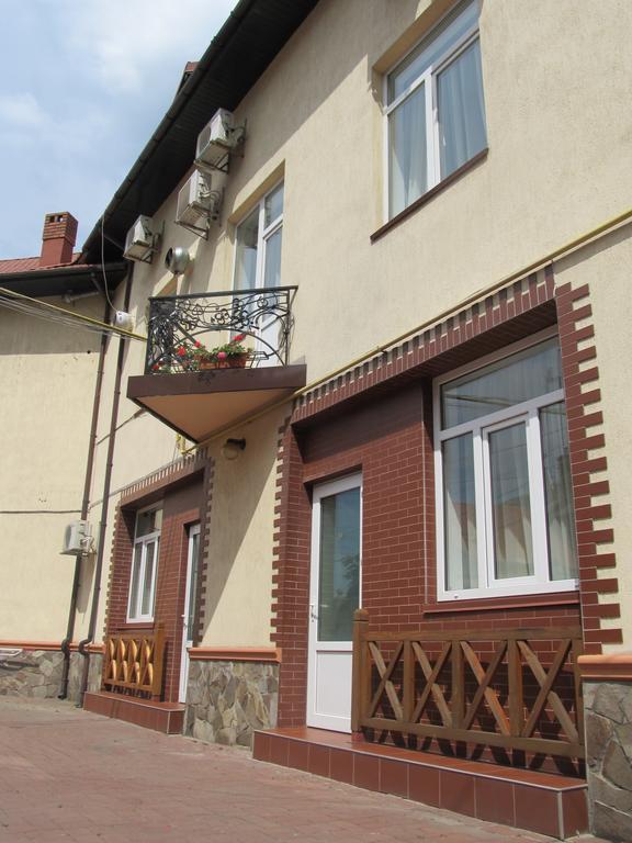 Kaiser Hotel Černivci Esterno foto